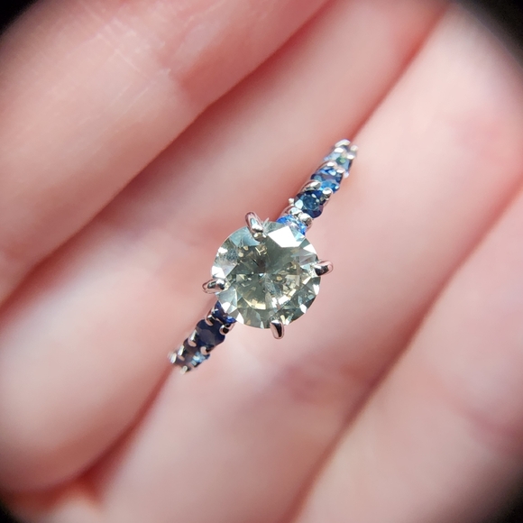 14k White Gold Natural Diamond & Variegated Sapphire Engagement Ring - Size 6 - Picture 2 of 11